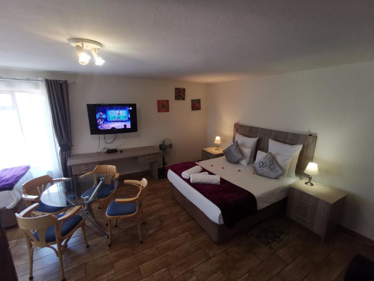 50 Galena Affordable Luxury Aparthotel Roodepoort Exterior foto
